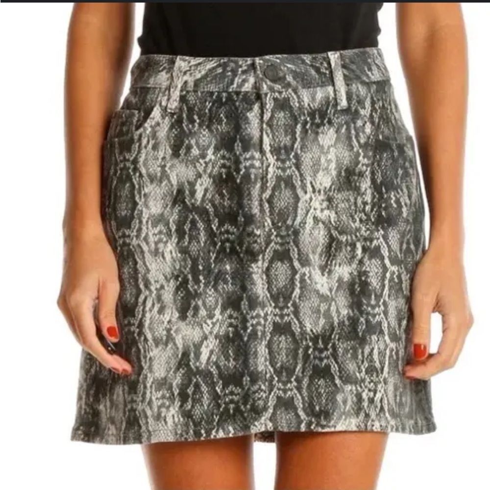 ZARA 21975 Denim Snake Print Mini Skirt Size XS Gray